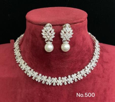 Pearl and Crystal Necklace Set