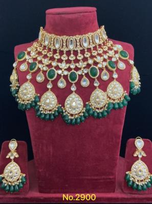Emerald Kundan Choker Set