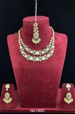 Kundan Pearl Choker Set