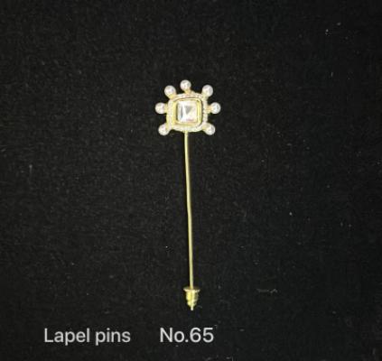 Gold Lapel Pin with Pearls
