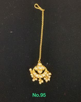 Gold Pendant with Pearls